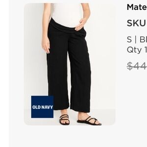 Old Navy maternity pants. Small.